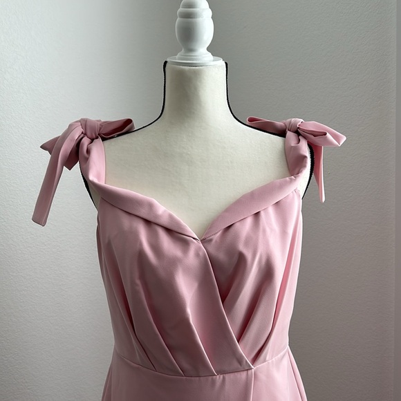 🎀 LAVISH ALICE | Off the Shoulder Dress | Size 10 - Picture 5 of 15